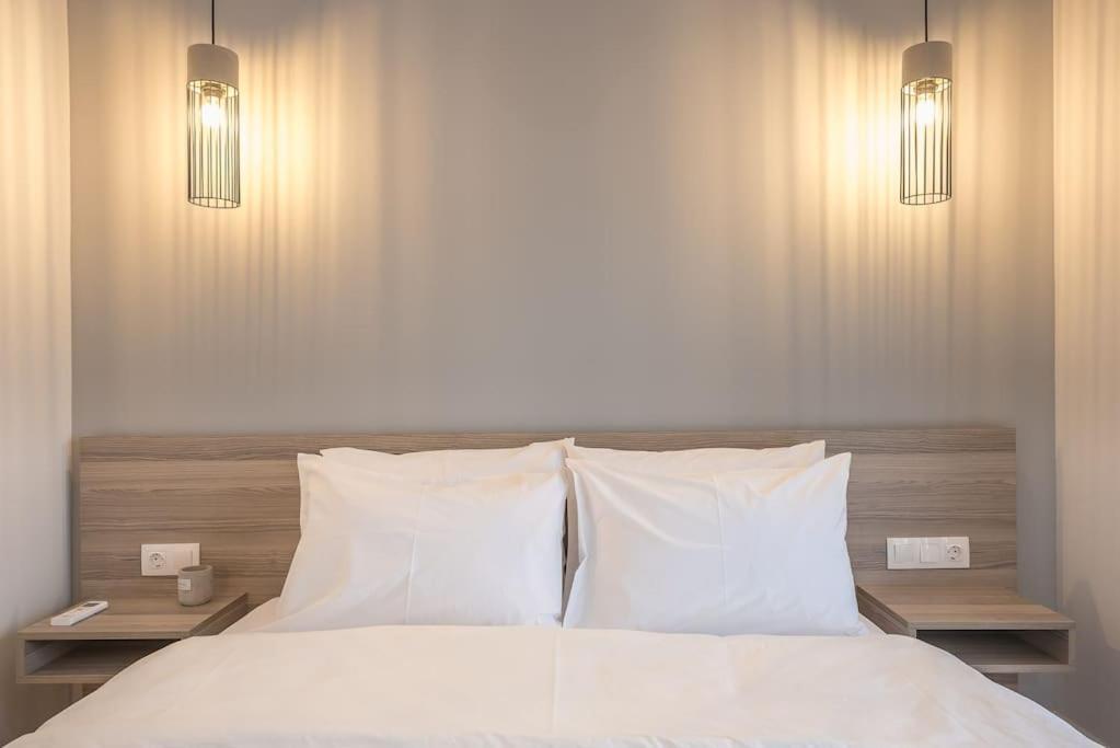Elegant & Spacious Apartment Athens