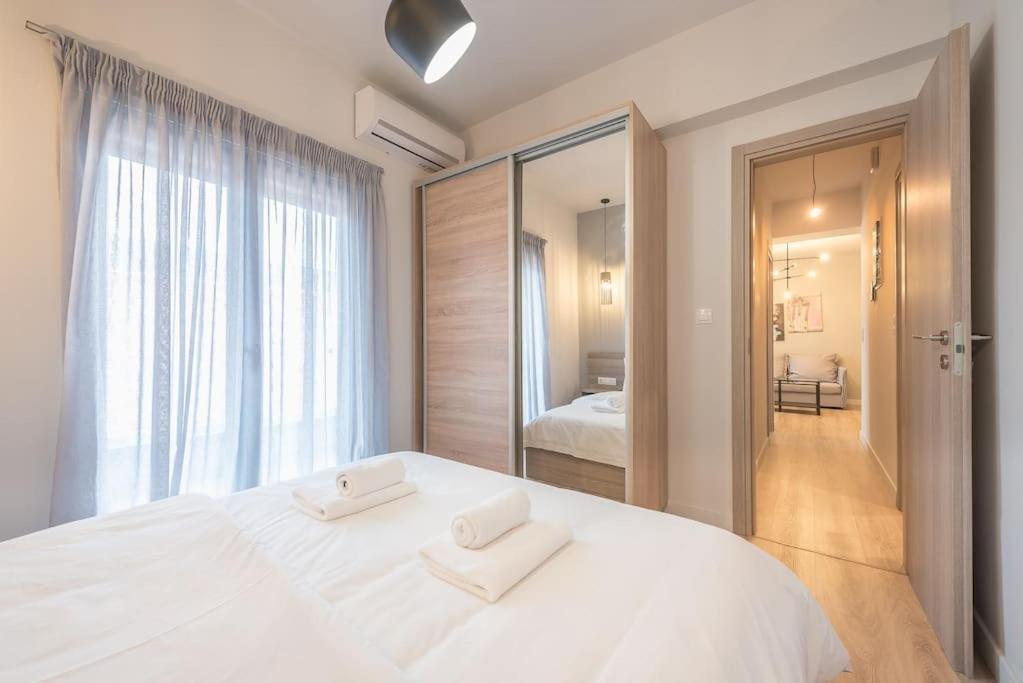Elegant & Spacious Athens
