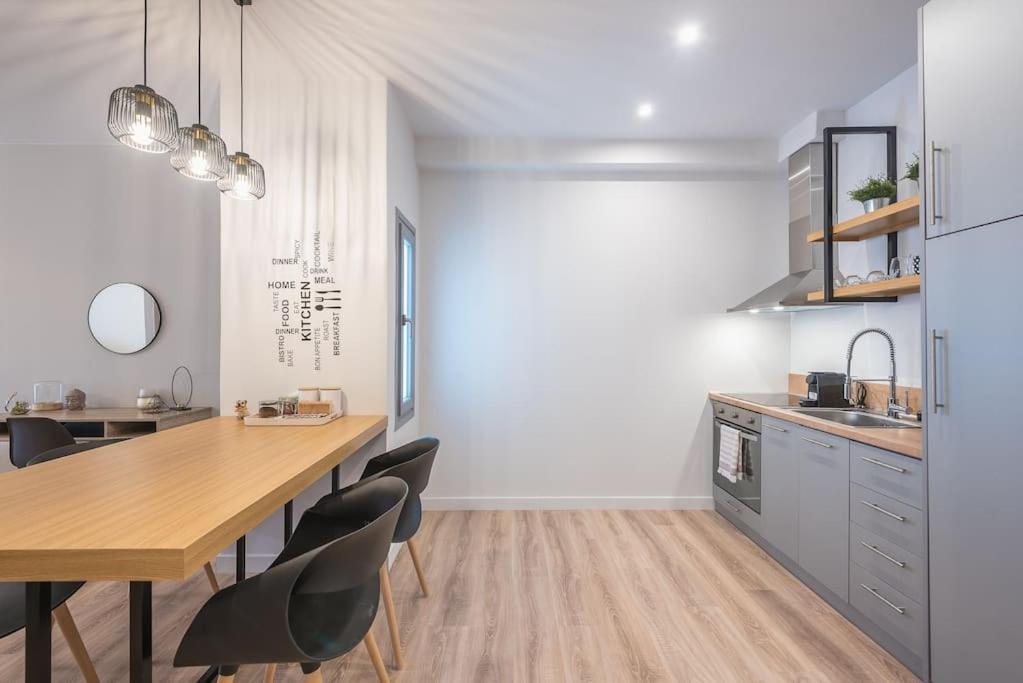 Elegant & Spacious Apartment *